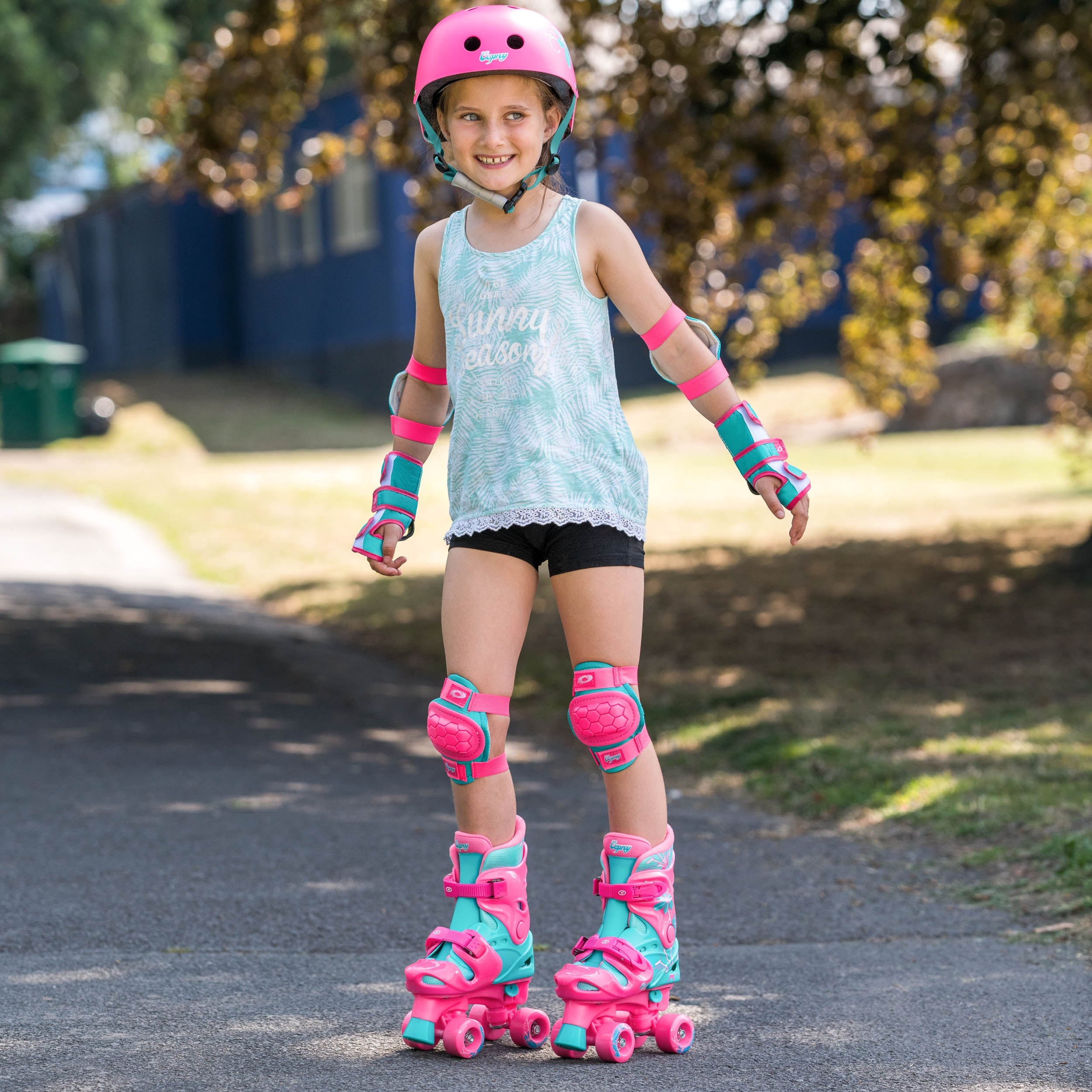 Kids Adjustable Quad Roller Skates - Flower