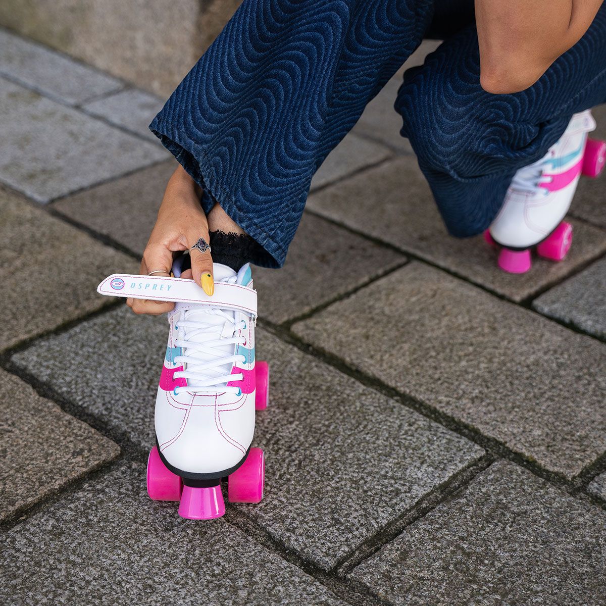 Disco Quad Roller Skates - White