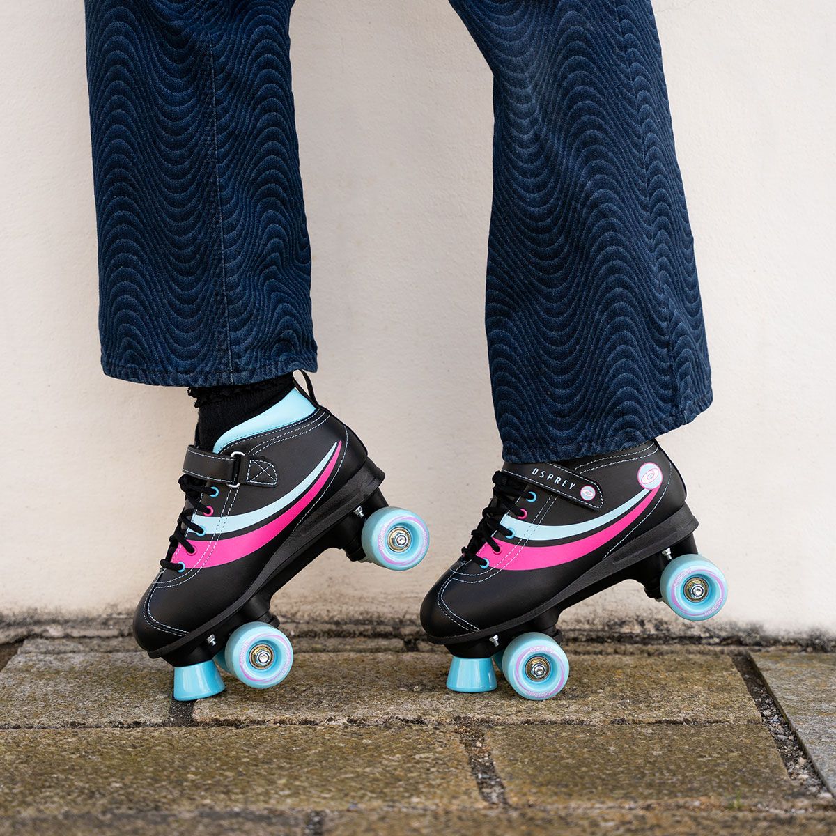 Disco Quad Roller Skates - Black