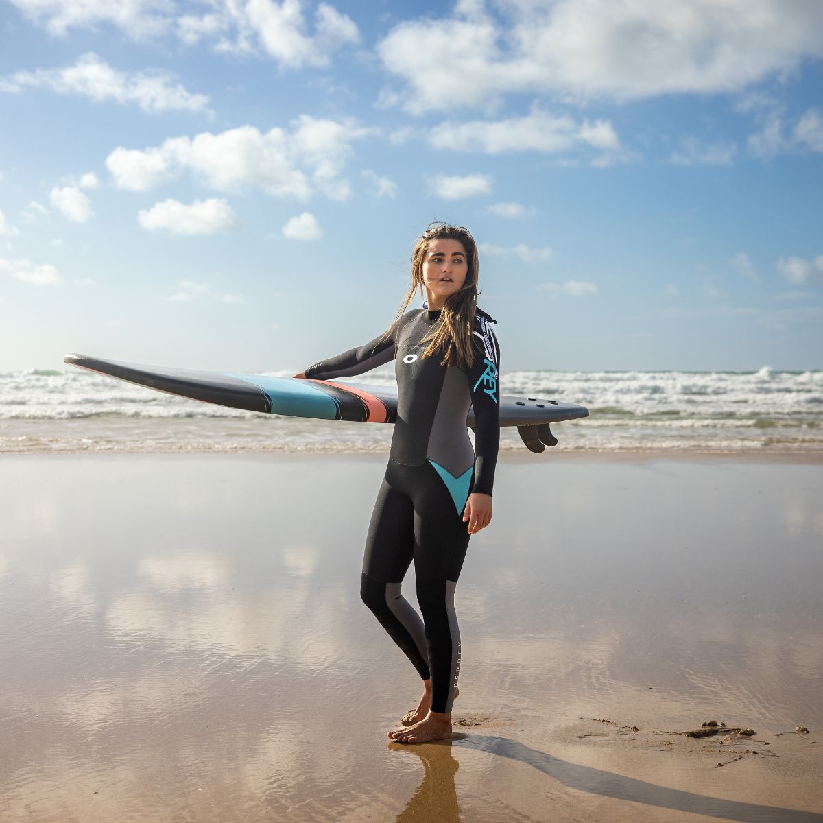 women wetsuit